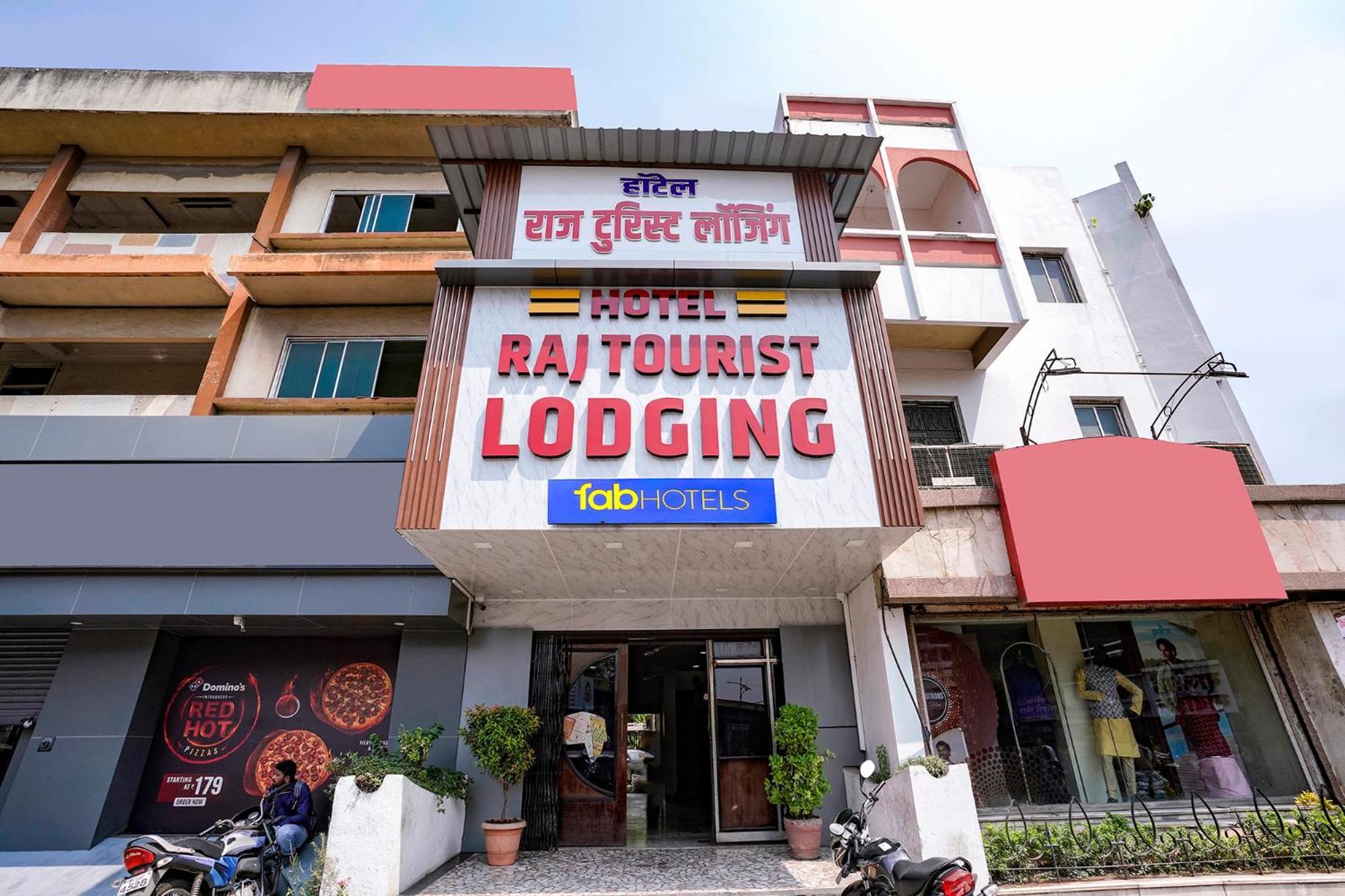 SPOT ON 63194 Hotel Raj Tourist Nashik Exterior foto